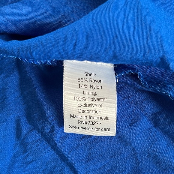 Nine West Rich Blue Balloon Sleeve Blouse Women’s size small - Picture 9 of 13